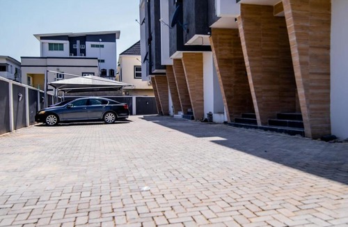 Ofin Apartment | Keduu 4 bedroom luxury duplex ikate