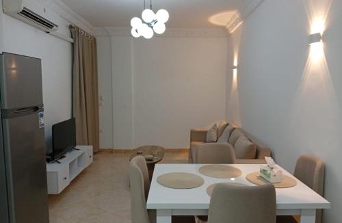 Village Road Apartment | Lägenhet i villa med pool i Hurghada-Magawish