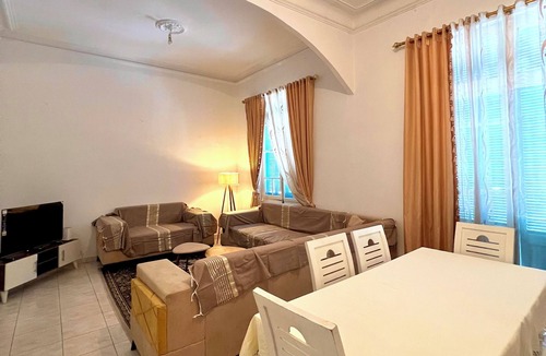 Tunis Centre Bed & Breakfast | L'Appartement Central in the heart of Tunis
