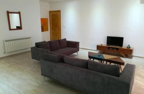 Hiboun Apartment | L'espadon de Mahdia Étage de villa
