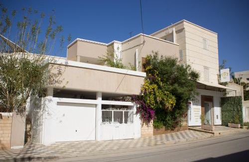 Gabes Apartment | La Vague de Jasmin