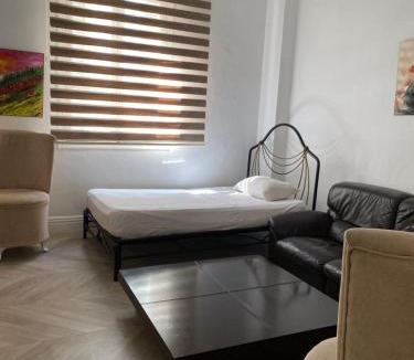 La Fayette Apartment | Lafayette Central Apartment