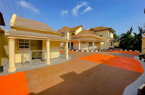 Kwara Apartment | Lamboh's Place