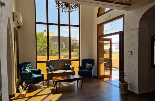 Jemmal Apartment | Laourient Apartments, Café & Restaurant - Bagdhadi, Mahdia