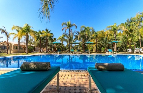 Hivernage Villa | Large luxury villa for large group events - close to town center