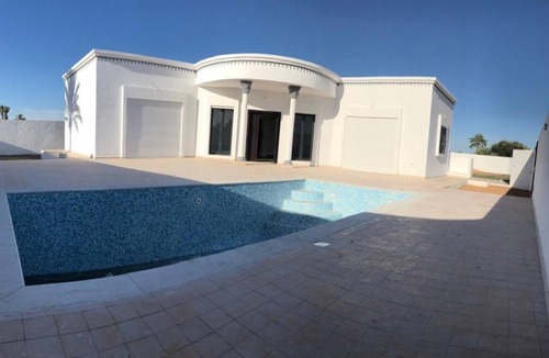 Djerba House | large villa with pool
