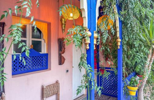 Sidi Abdallah Ghiat Bed & Breakfast | Le Bleu House
