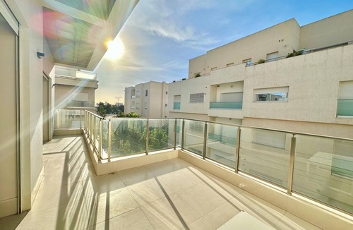 Jardins De Carthage Apartment | Le Superbe apt neuf central Jardins de Carthage