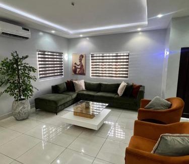 Ofin House | Lekki holiday shortlet