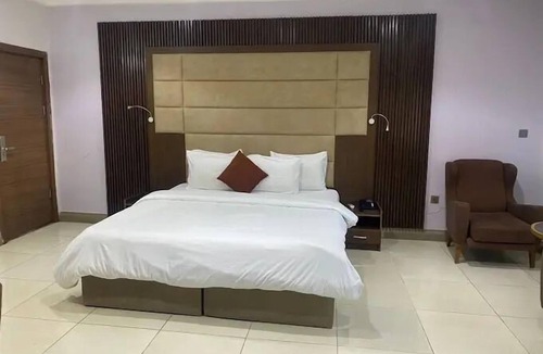 Ijoko Hotel | Lekosokky Hotel and Suites