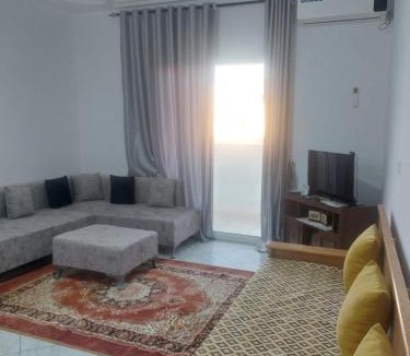 Ras Jebel Apartment | Location saisonnière un salon et deux chambres