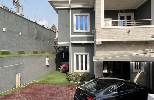 Ikeja House | Lovely nb 3-Bed House in Opebi