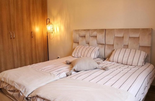 Agdal Apartment | Luxe & Chill, Appartement Chic, Grande piscine - 555 Club - Nommos