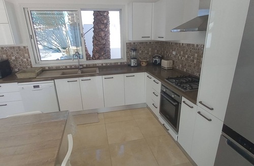 Aghir Villa | Luxueuse Villa Avec Piscine Privée à Djerba Midoun - À 10 min de la Plage