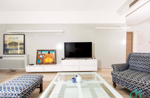 Sidi Daoud Apartment | Luxueux Apt avec Jardin et garage privés @ Marsa