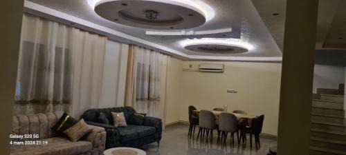 La Marsa Villa | luxueux duplex avec jardin