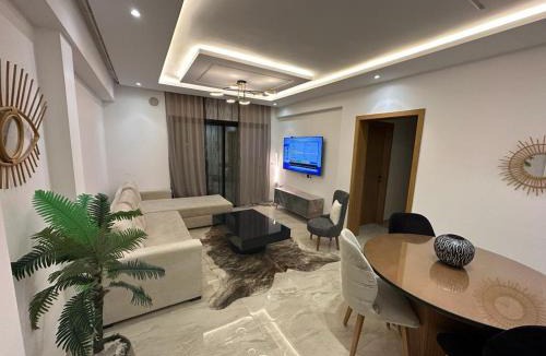 El Menzah 5 Apartment | Luxueux S+2 Menzah5