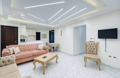 Al-Manasrah Ski Chalet | Luxurious Chalet with Ocean Views in Porto Said Resort