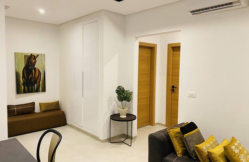 Sousse - Monastir Apartment | Luxurious 2 Bedroom Apartment 10 min from the Beach in the heart of Sousse 🇹🇳