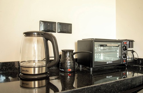 Kafrat al Jabal Apartment | Luxurious Suite Direct View on the Giza Pyramids