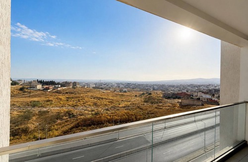 Les Jardins d'El Menzah 1 Apartment | Luxury 2-Bedroom Apartment in Menzah 9C, Close to the Airport
