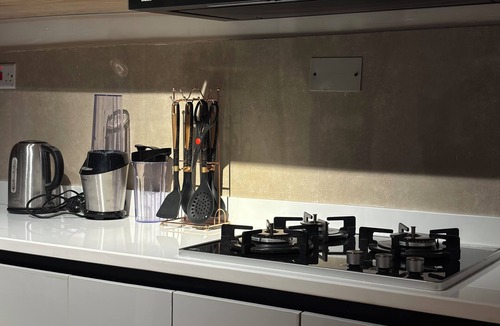 Ofin Apartment | Luxury 2BR Apartment in Secure Green Estate
