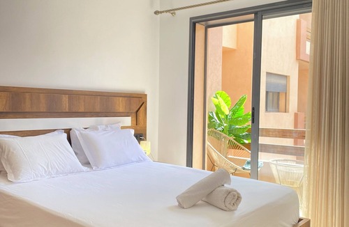 Semlalia Apartment | Luxury 2BR Guéliz | Netflix | 5 pools | IPTV