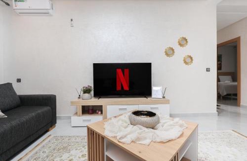Mediouna Apartment | Luxury Apartment in Tanger Self Check-in & Parking & Netflix