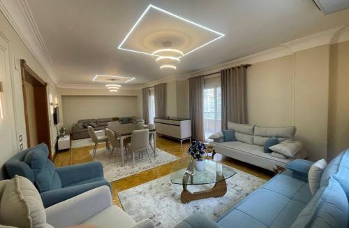 Taqseem Laselky Apartment | Luxury apartment with a great view in the center of Maadi