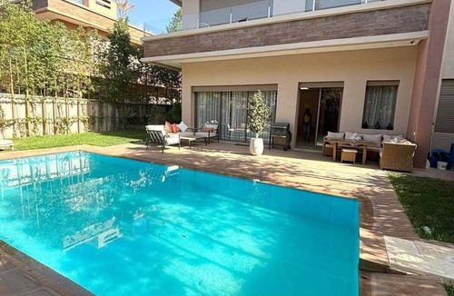 Menara House | Luxury Holiday Villa in Marrakech with Private Pool