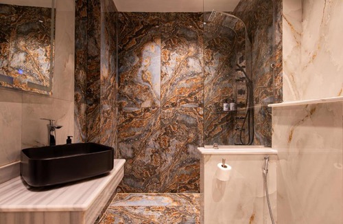 Garden City Apartment | Luxury hotel studio at Garden city l Downtown