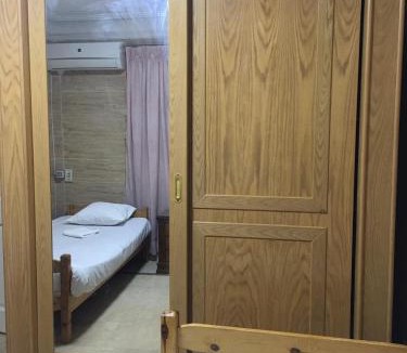 An-Nuzhah Apartment | Luxury house, near to airport, AC, Wifi