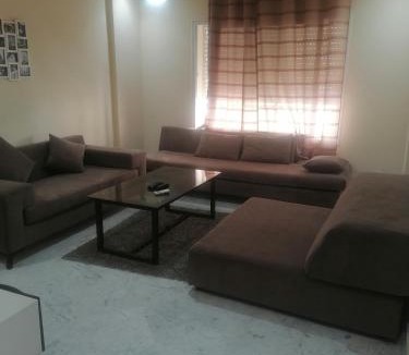 Les Berges Du Lac II Apartment | Luxury lac 2 mall