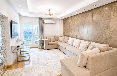 Cairo Apartment | Luxury Nile View Apartment in Cairo Private Balcony & 3 Bedrooms
