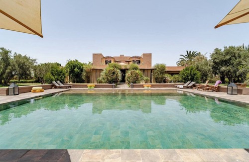 Marrakech Villa | Luxury private villa Terre d’H with staff Marrakech. Families & golf lovers