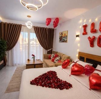 Al Mamsha El Seyahi Resort | Luxury Studio Pool & Free Private Beach, Close to Airport