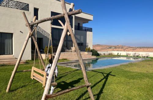 Tameslouht Villa | Luxury Villa Lam atlas view