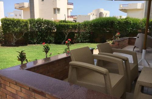 Dawwar Saqr Villa | Luxury Villa Panorama Beach
