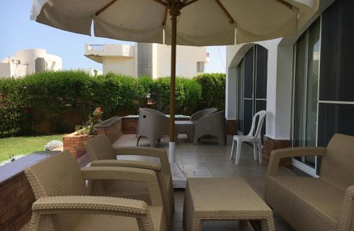 Dawwar Saqr Villa | Luxury Villa Panorama Beach