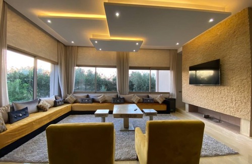 Oulad Hassoune Villa | La Villa Shanane pour passer des vacances de rêves