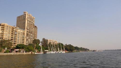 Al Manial Apartment | Maadi Nile View