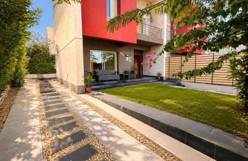Madinaty Villa | Madinaty - Luxury villa 3 bedrooms with Amazing private garden and free WIFI مدينتي - فيلا فندقيه فاخرة