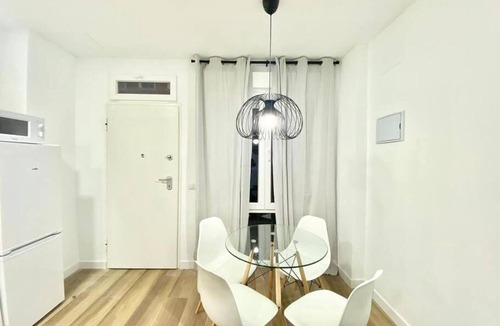 Moscardo Apartment | Madrid Río Amparo Usera (1 bedroom apartment)