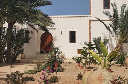 Djerba Midun Villa | Magnificent villa with swimming pool, quiet location, close to the beach and tourist activities