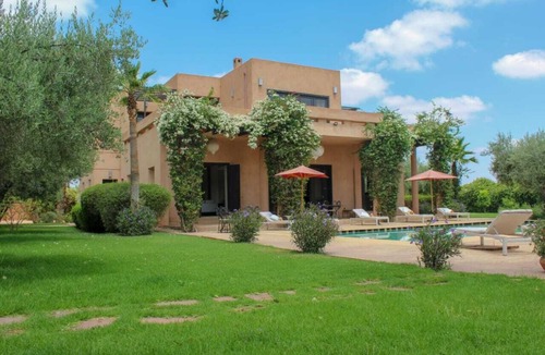 Ait Hamid Villa | Magnificent villa with breathtaking views of the Atlas and 15 minutes from the center.