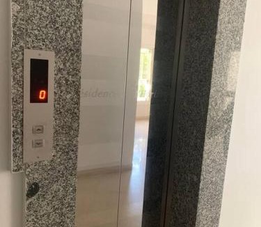 Ain Zaghouen Nord Apartment | Maison de peinture