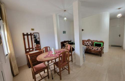 Hammam Al Agzaz Apartment | Maison de vacance climatisée bien équipée
