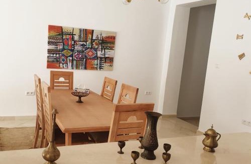 La Marsa Villa | Maison plain-pied avec piscine chauffée