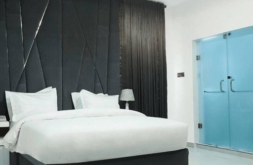 Ikorodu Hotel | Mambillah Hotels and Event centre