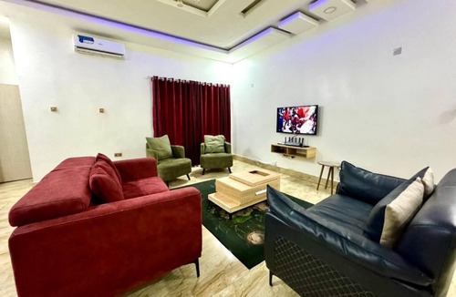 Ofin Hotel | Marcopolo Hotel and Suites